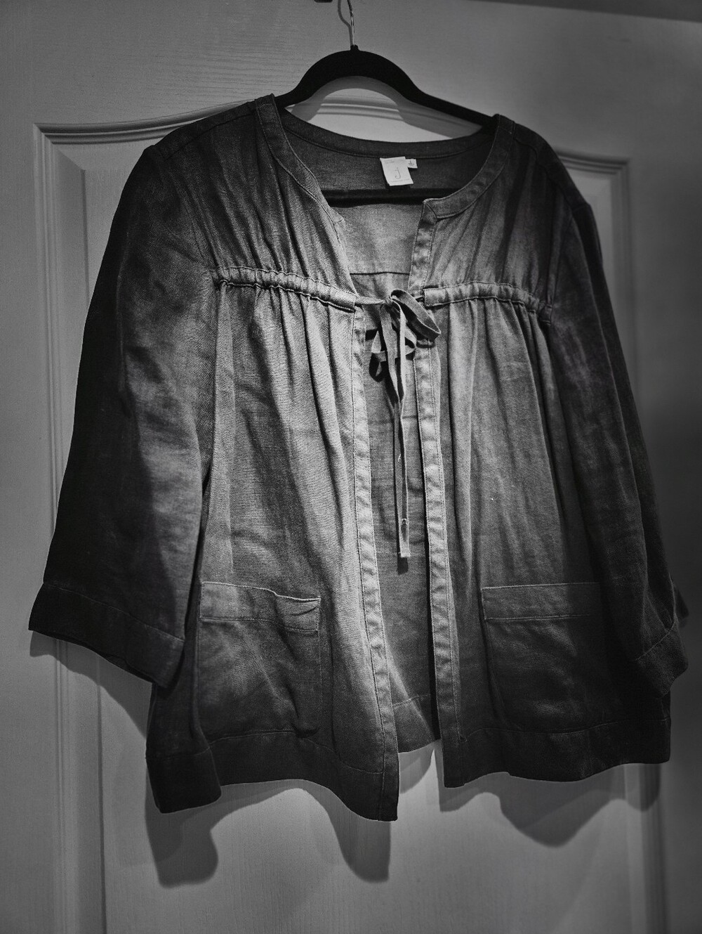 Jones New York Black Linen   Lightweight Jacket